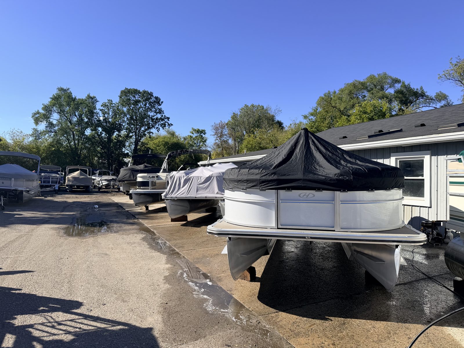 Marina fleet boat detailing Michigan