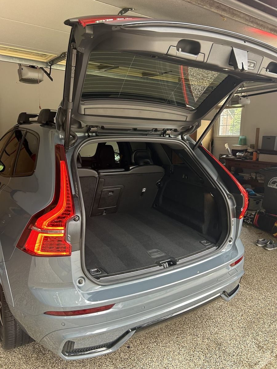 Volvo trunk detail with carpet lines